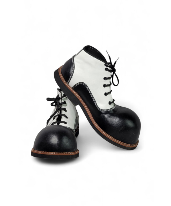 Zapato N. 42 de Payaso Negro Blanco